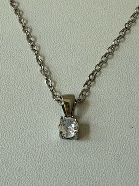 Silver Solitaire Pendant Necklace - Classic Sparkle